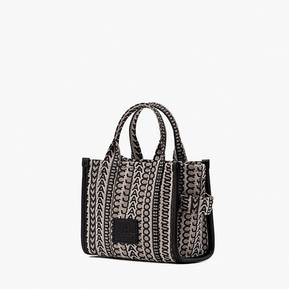 Marc Jacobs Monogram Tote Crossbody Bag Beige Multi - Picture 2 of 8